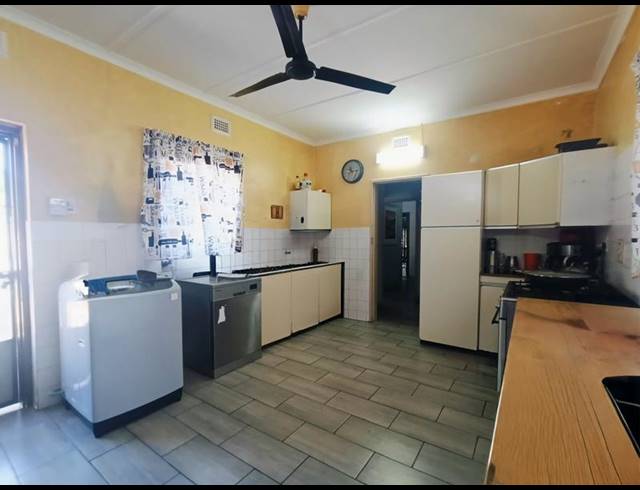 3 BEDROOM HOUSE FOR SALE IN ARBORETUM
